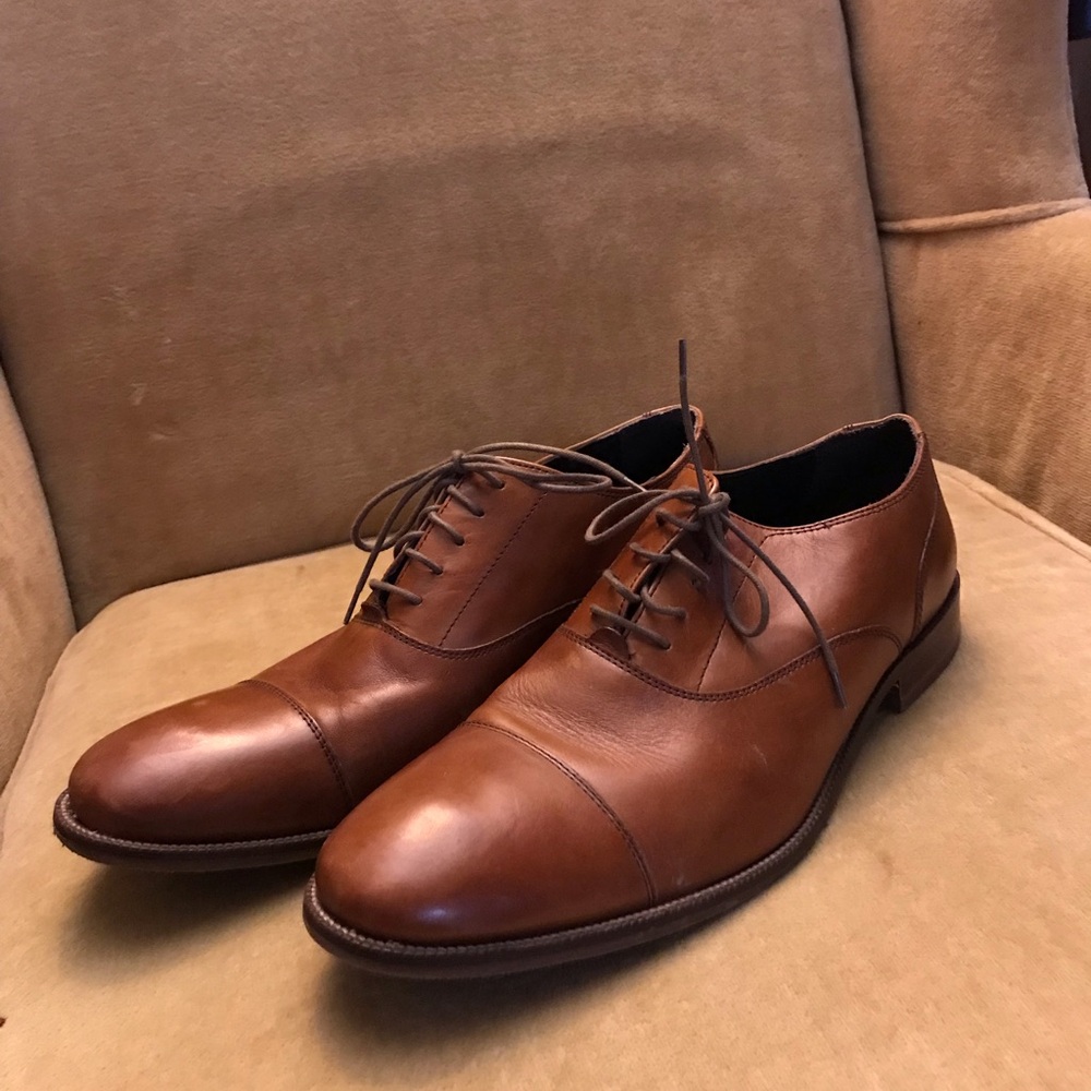 Mens dress shoe